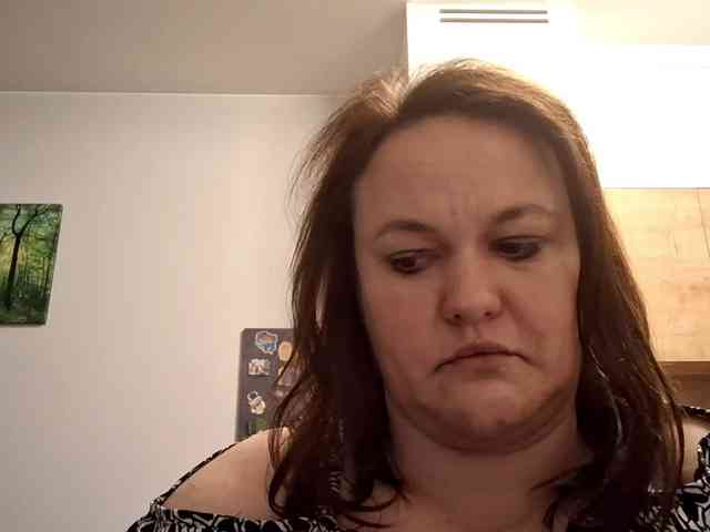 OpheliaSweet webcam