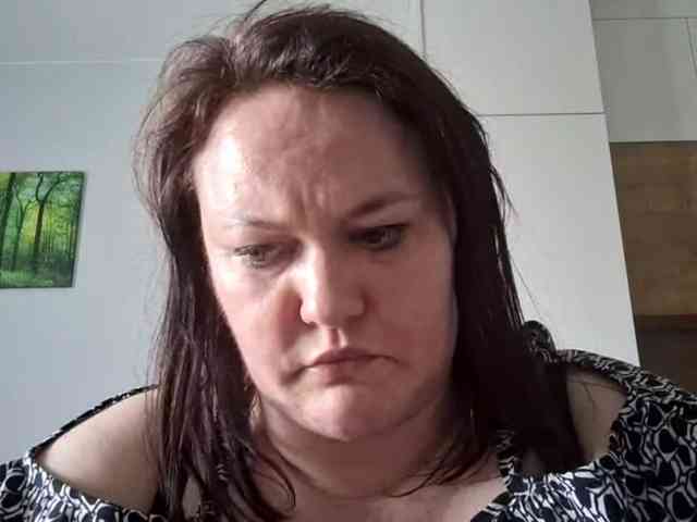 OpheliaSweet webcam