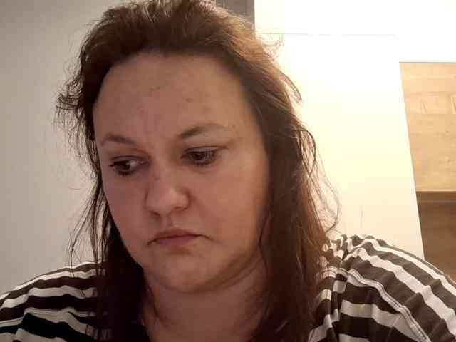 OpheliaSweet webcam