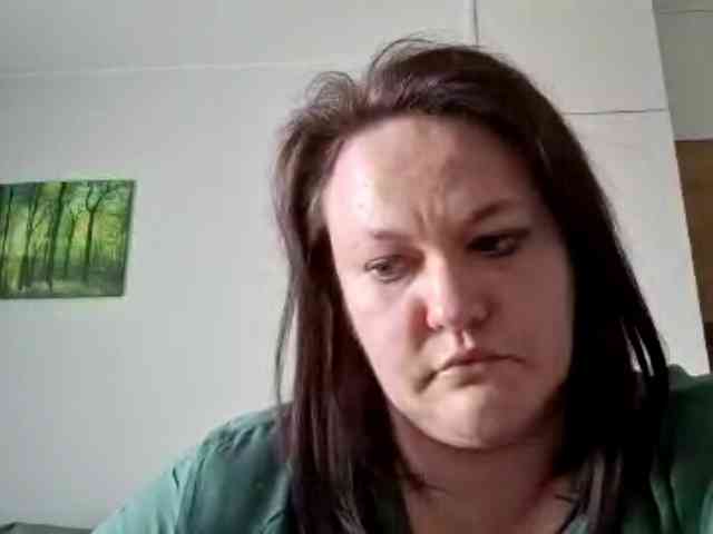 OpheliaSweet webcam