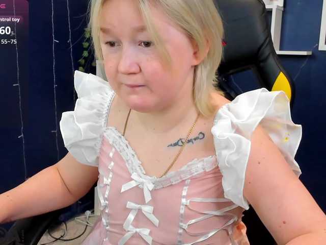 MiaFerd live cam on BongaCams