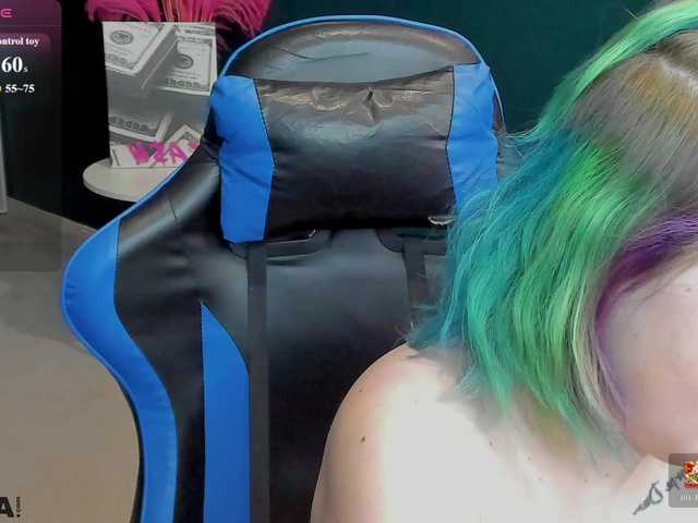 MiaFerd live cam on BongaCams