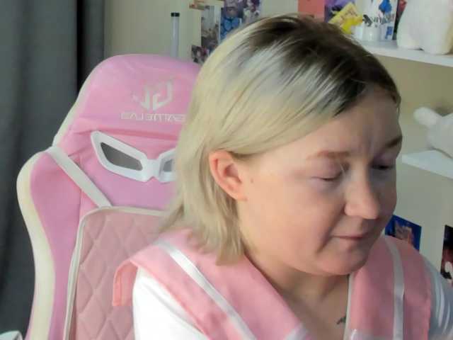 MiaFerd live cam on BongaCams