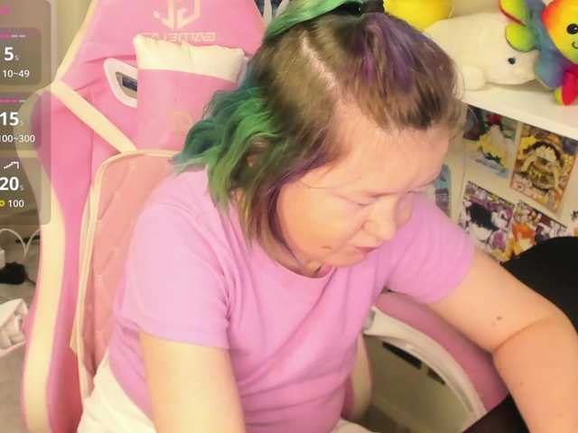 MiaFerd live cam on BongaCams