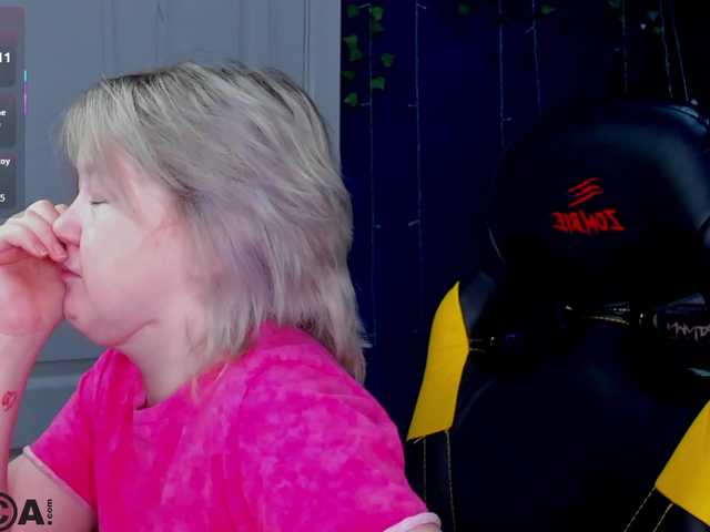 MiaFerd live cam on BongaCams