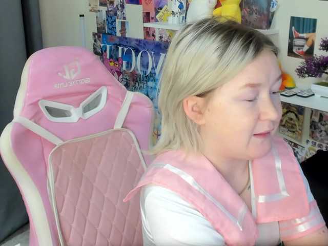 MiaFerd live cam on BongaCams