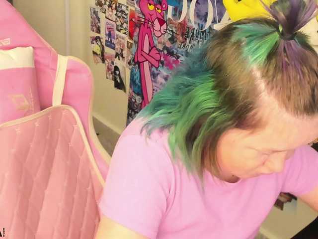 MiaFerd live cam on BongaCams