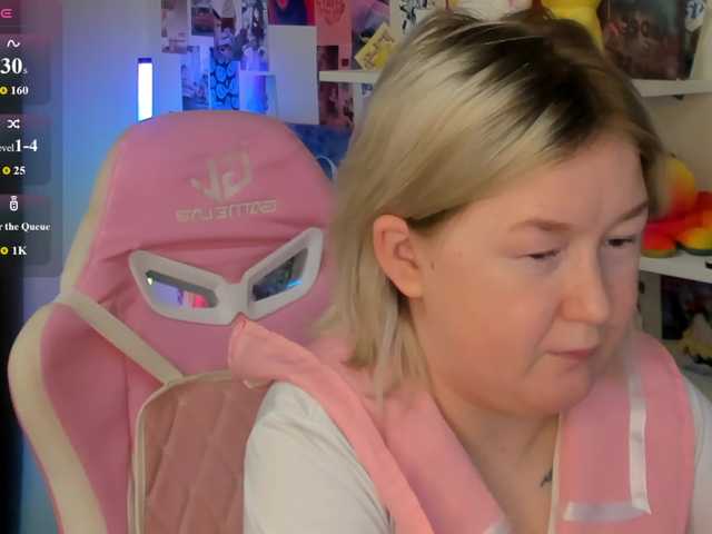 miaferd live sex show