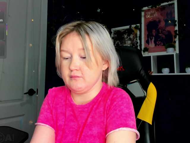 MiaFerd live cam on BongaCams