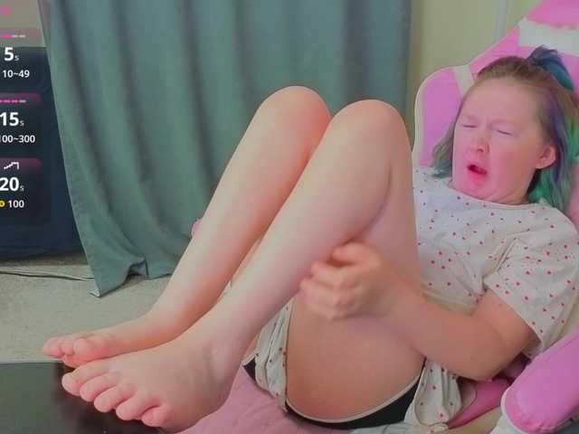 MiaFerd live cam on BongaCams