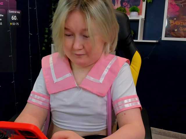MiaFerd live cam on BongaCams