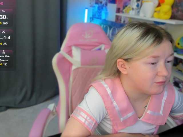 MiaFerd live cam on BongaCams