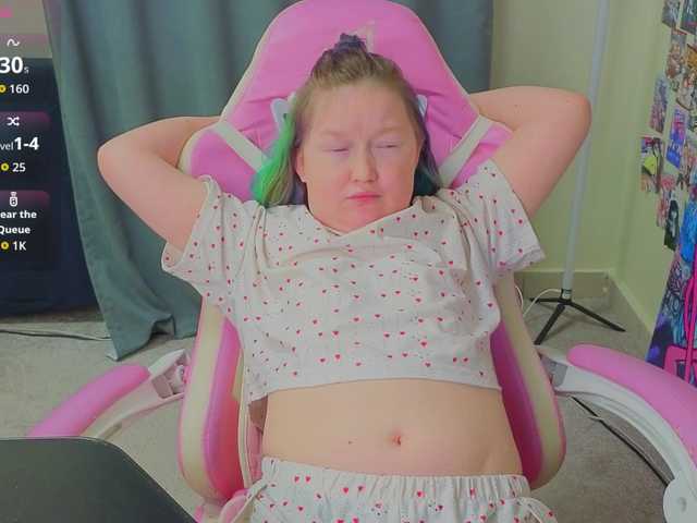 MiaFerd live cam on BongaCams