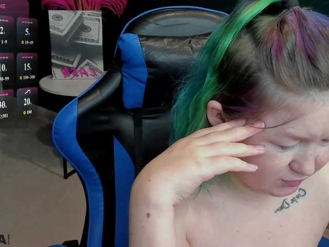 MiaFerd live cam on BongaCams