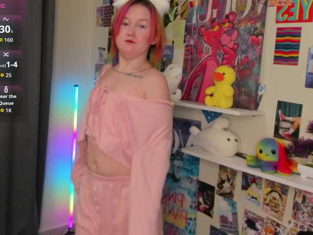 MiaFerd live cam on BongaCams
