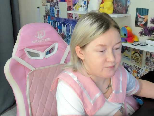 MiaFerd live cam on BongaCams