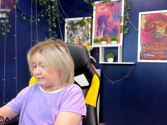 MiaFerd live cam on BongaCams