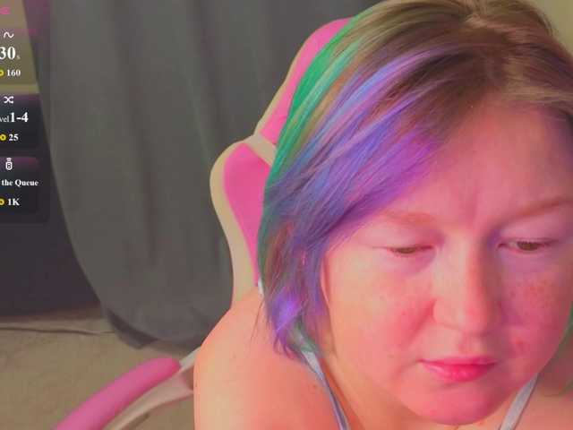 MiaFerd live cam on BongaCams