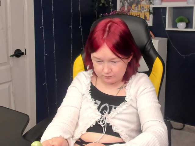 MiaFerd live cam on BongaCams