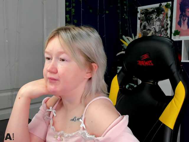 MiaFerd live cam on BongaCams