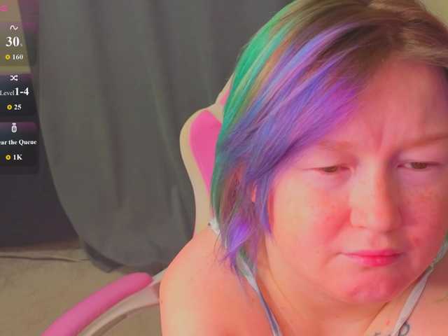 MiaFerd live cam on BongaCams