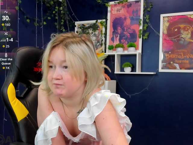 MiaFerd live cam on BongaCams