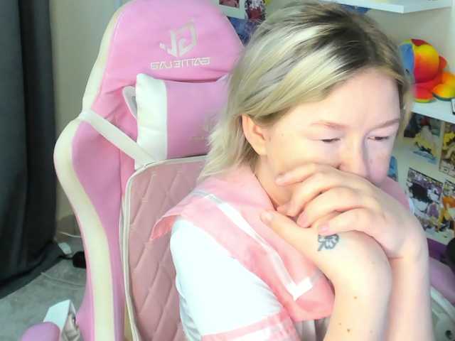 MiaFerd live cam on BongaCams