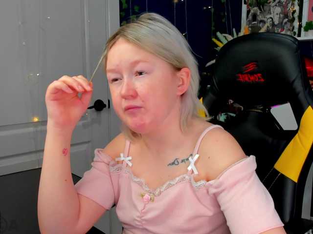 MiaFerd live cam on BongaCams
