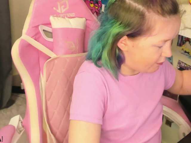 miaferd live sex show