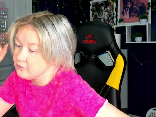 MiaFerd live cam on BongaCams