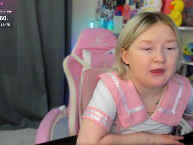 MiaFerd live cam on BongaCams