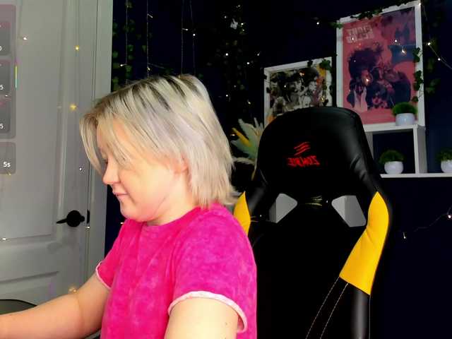 MiaFerd live cam on BongaCams