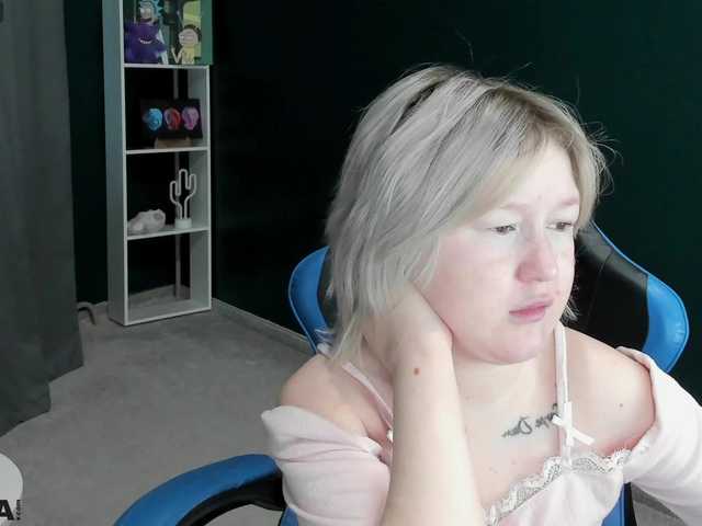 MiaFerd live cam on BongaCams