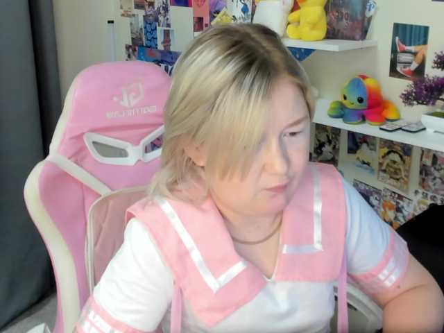 MiaFerd live cam on BongaCams