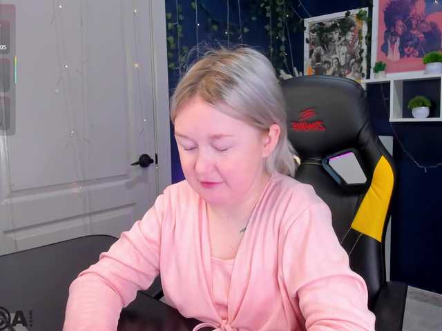 MiaFerd live cam on BongaCams