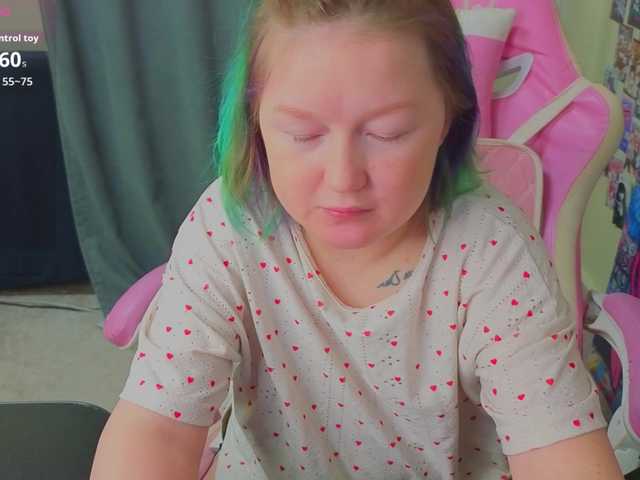 MiaFerd live cam on BongaCams
