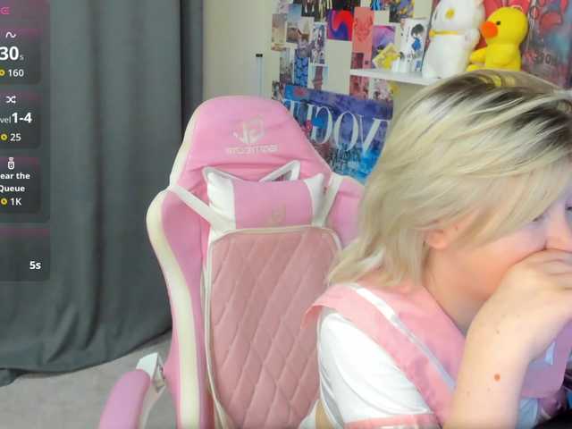 MiaFerd live cam on BongaCams