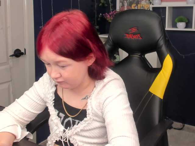 MiaFerd live cam on BongaCams