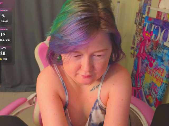 MiaFerd live cam on BongaCams