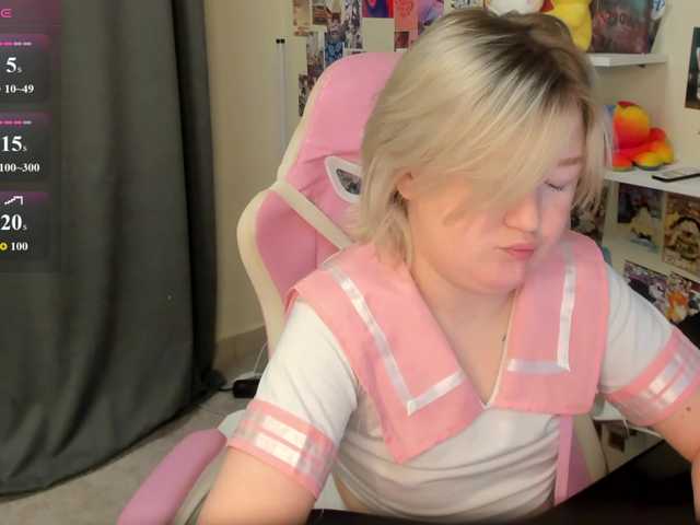 MiaFerd live cam on BongaCams