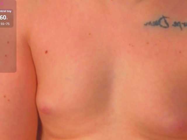 MiaFerd live cam on BongaCams