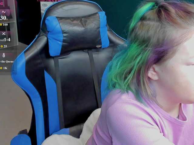 MiaFerd live cam on BongaCams