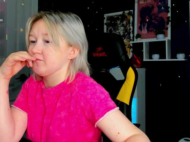 MiaFerd live cam on BongaCams