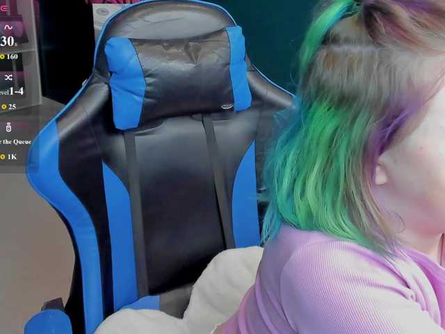 MiaFerd live cam on BongaCams