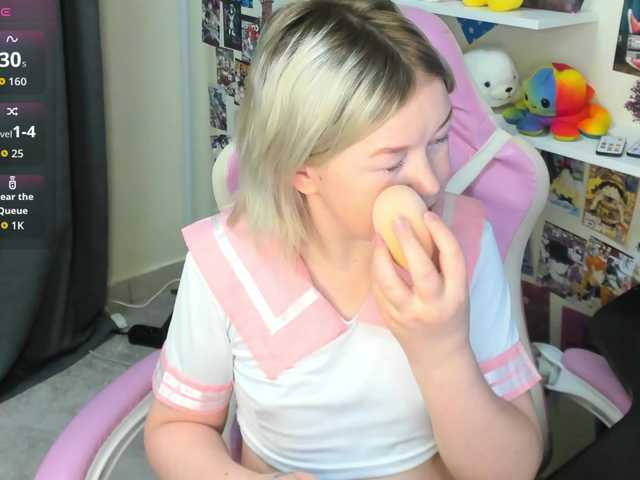 MiaFerd live cam on BongaCams