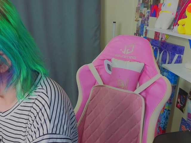 MiaFerd live cam on BongaCams