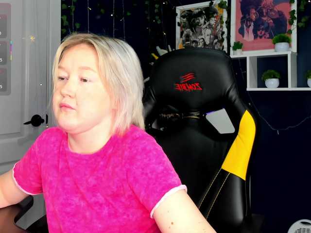 MiaFerd live cam on BongaCams