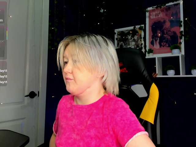 MiaFerd live cam on BongaCams