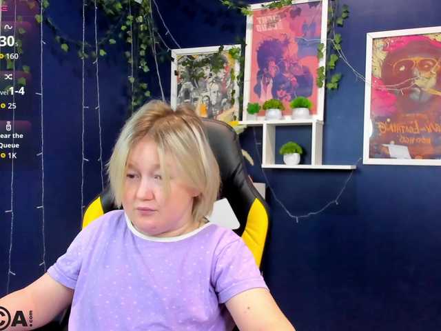 MiaFerd live cam on BongaCams