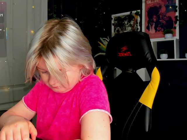 MiaFerd live cam on BongaCams